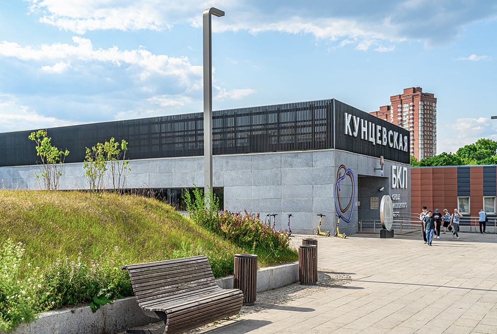 Kuntsevskaya metro station pavilion 6